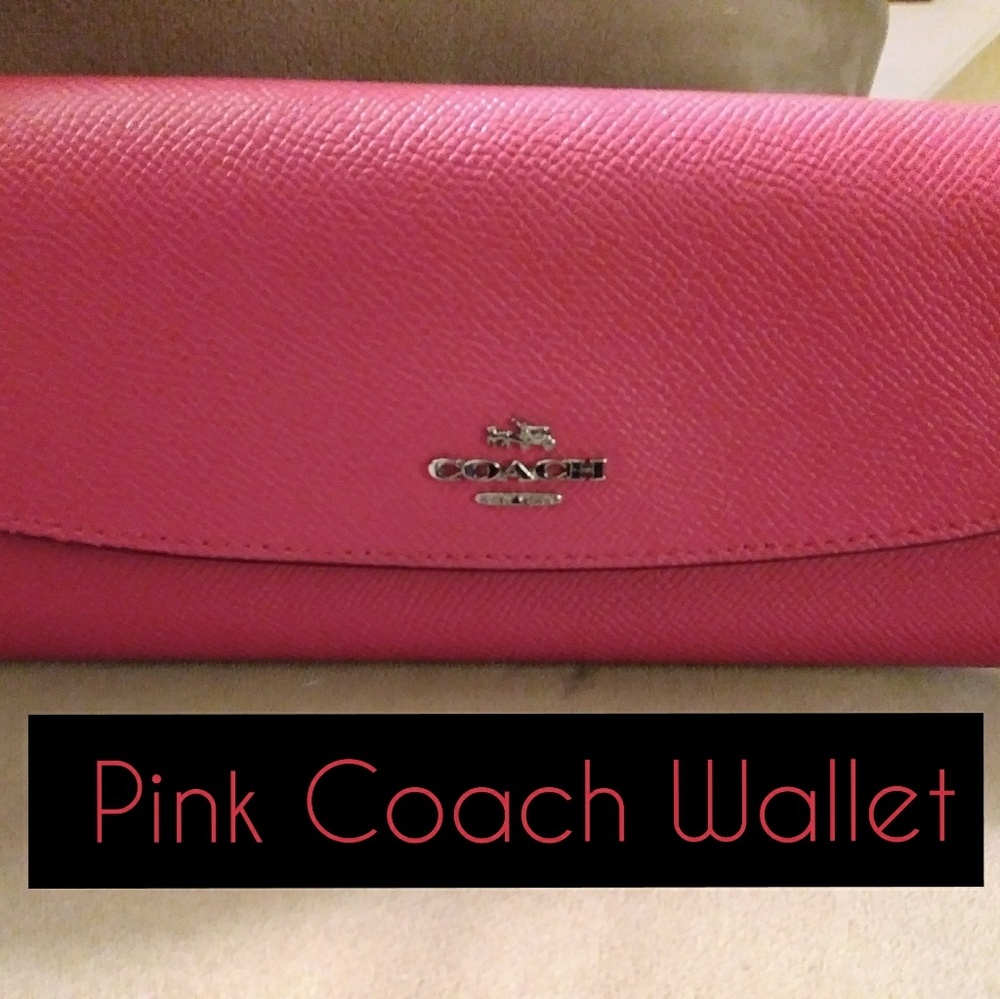 Pink Coach Wallet 💠